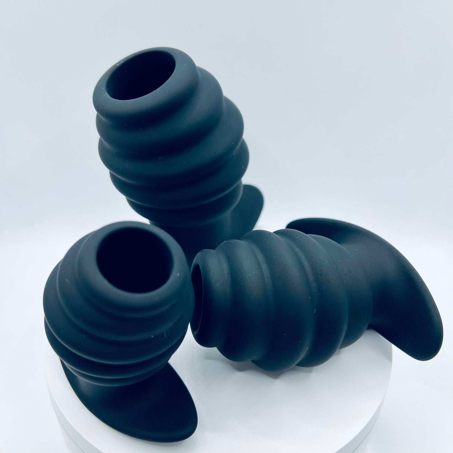 Ribbed Silicone Screw Tunnel Plug