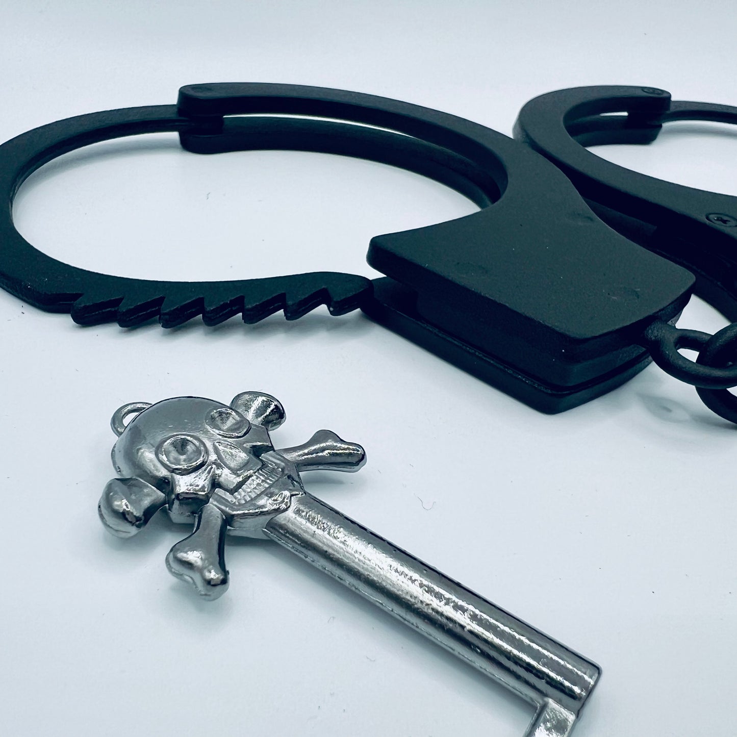 Cuffs with Butt Plug Set - Bondage Shop