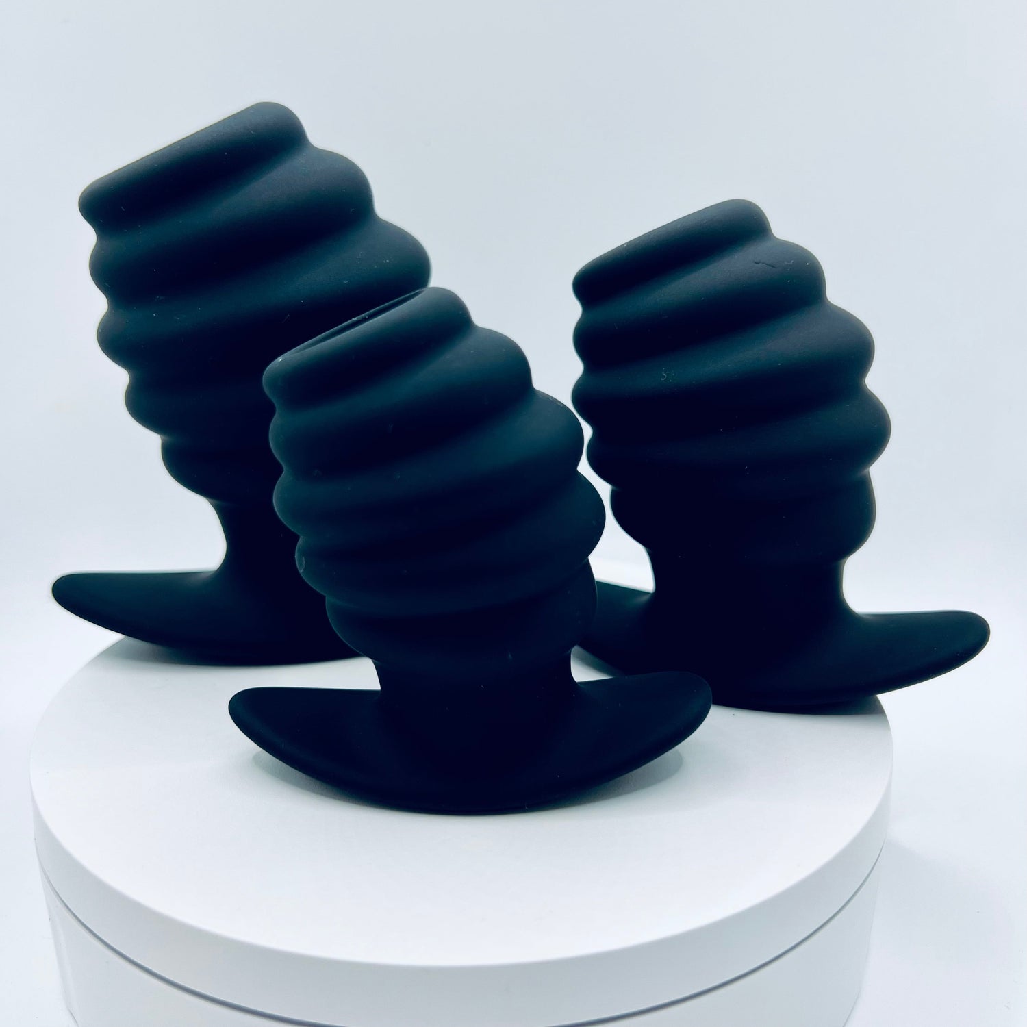ribbed tunnel butt plugs 3 sizes 