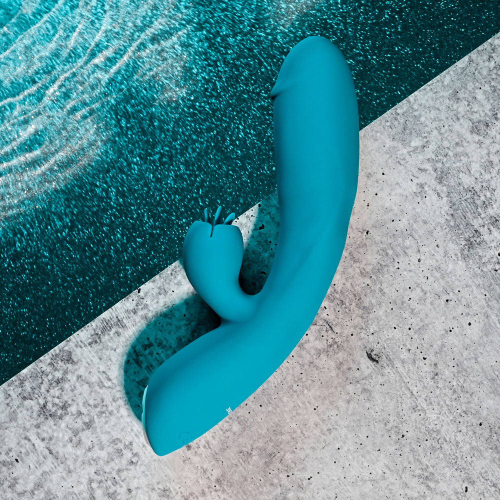 Evolved FIERCE FLICKER - Blue 19.5 cm USB Rechargeable Rabbit Flicker Vibrator