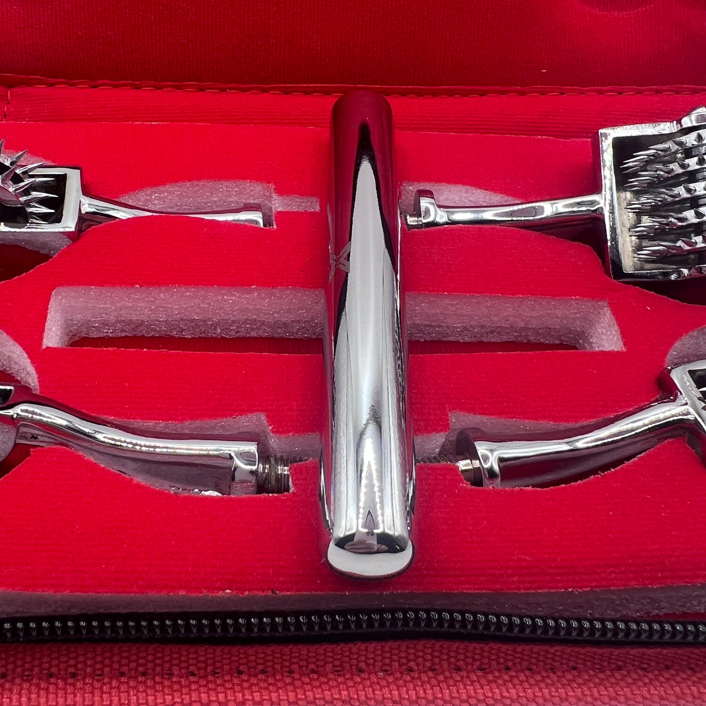 PLEASURE AND PAIN - PINWHEEL KIT WITH INTERCHANGEABLE HEADS